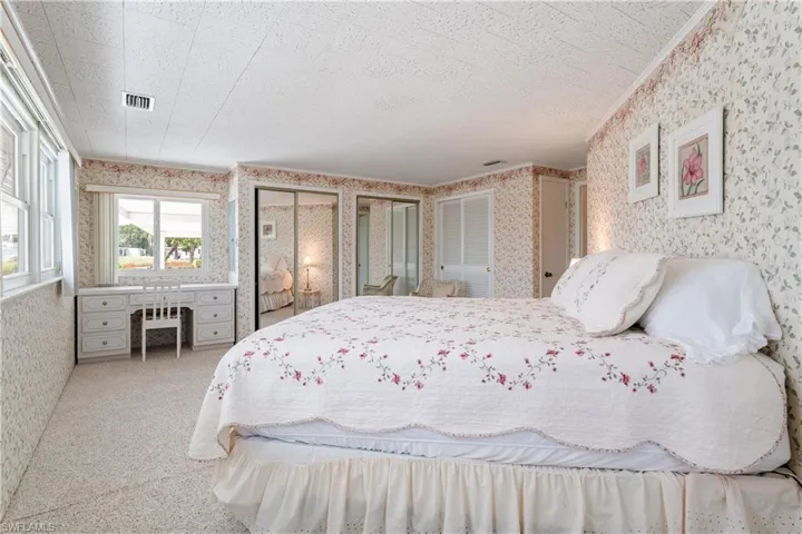 237  Palmer  BLVD, North Fort Myers, FL 33903
