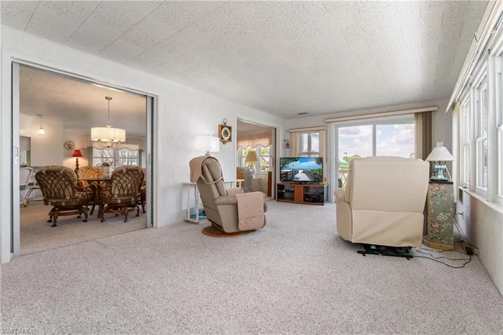 237  Palmer  BLVD, North Fort Myers, FL 33903