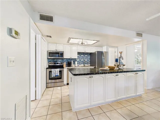 232 Palm Dr 47-5, Naples, Florida 34112