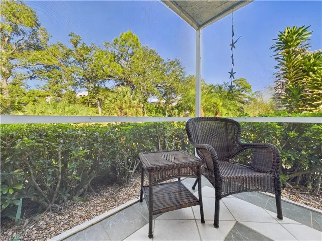 232 Palm Dr 47-5, Naples, Florida 34112