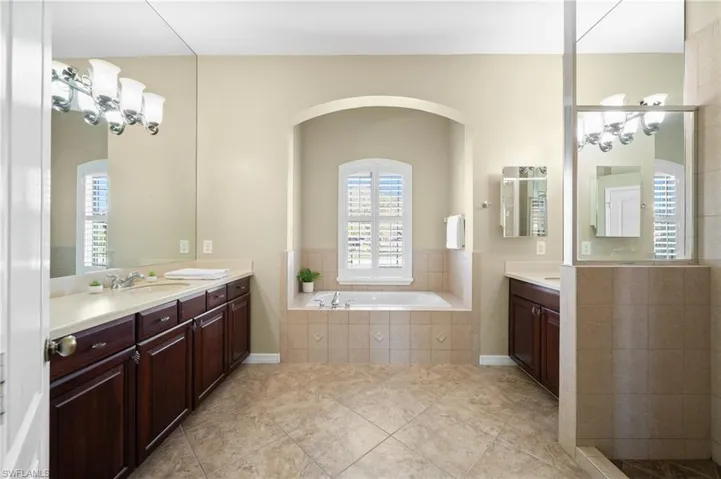 Master Bath with Jetted tub