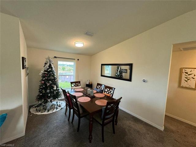 9032  Meadow  CIR, LABELLE, FL 33935