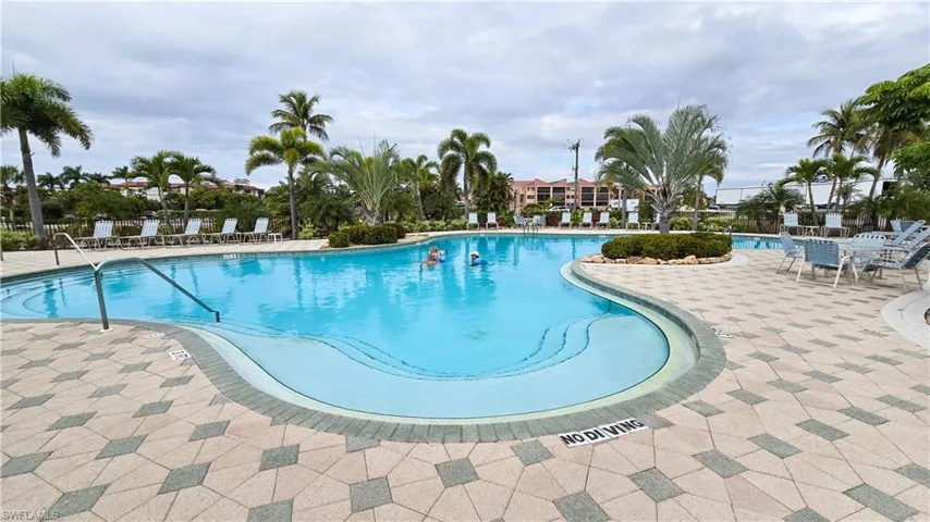 Community pool