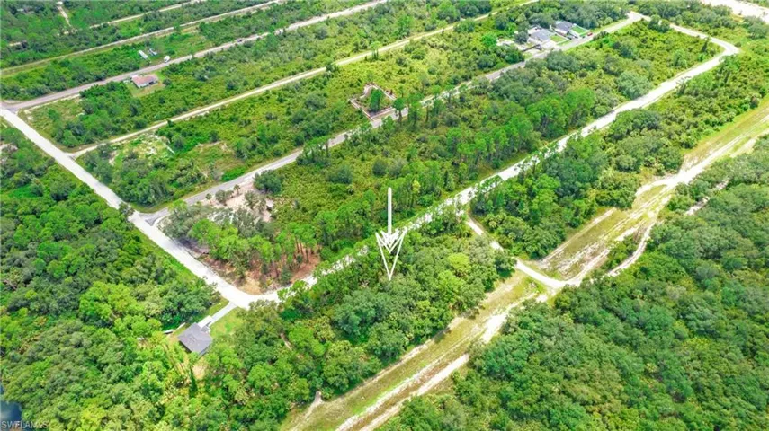 Aerial view of property and surrounding area