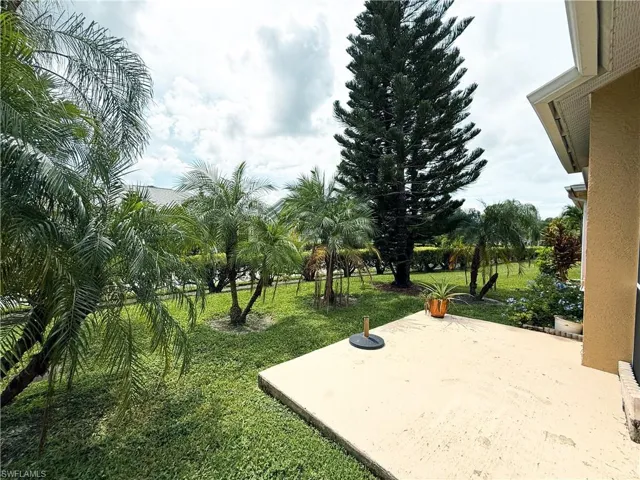 10744 Blue Bimini Cir, Estero, Florida 33928