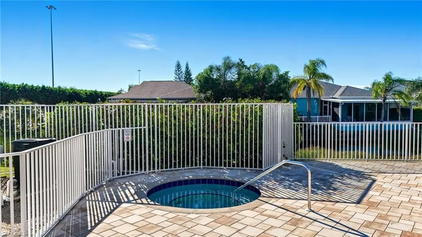10744 Blue Bimini Cir, Estero, Florida 33928