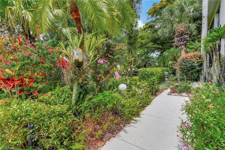 867 Carrick Bend Cir W # 2101, Naples Fl 34110
