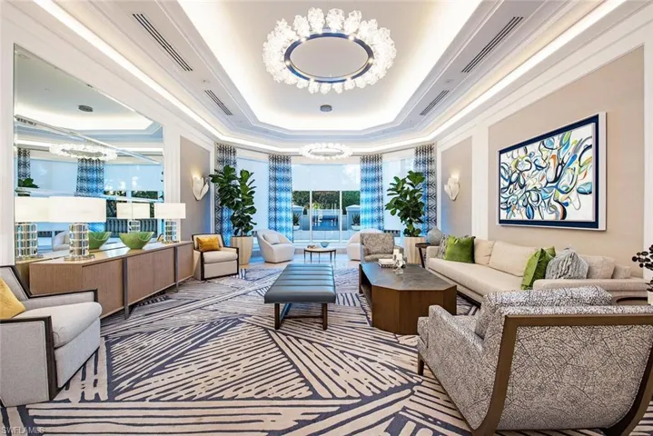 Stunning, newly renovated lobby