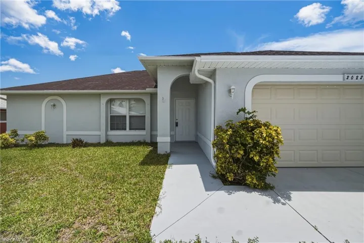 2022 Sw 15th Ave, Cape Coral, Florida 33991