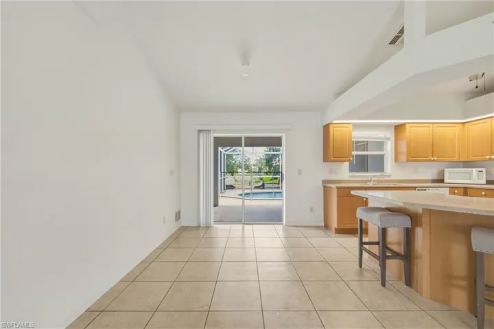 2022 Sw 15th Ave, Cape Coral, Florida 33991