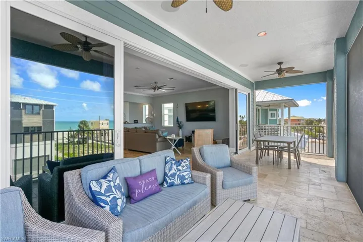 5335 Estero Blvd, Fort Myers Beach, Florida 33931