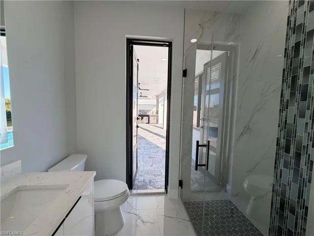 112 Ne 6th St, Cape Coral, Florida 33909