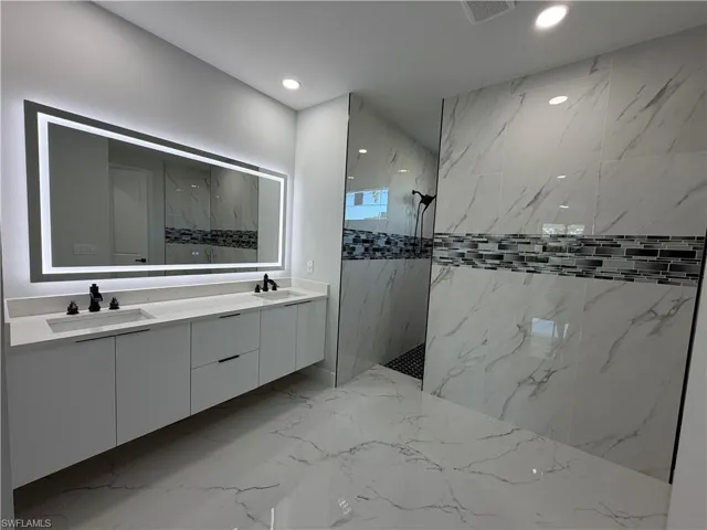 112 Ne 6th St, Cape Coral, Florida 33909