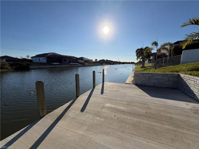 112 Ne 6th St, Cape Coral, Florida 33909