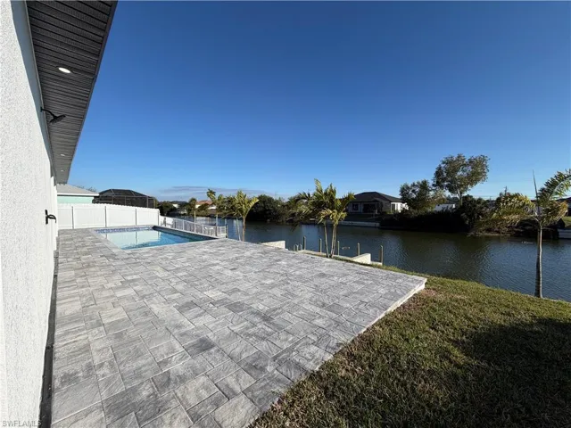 112 Ne 6th St, Cape Coral, Florida 33909