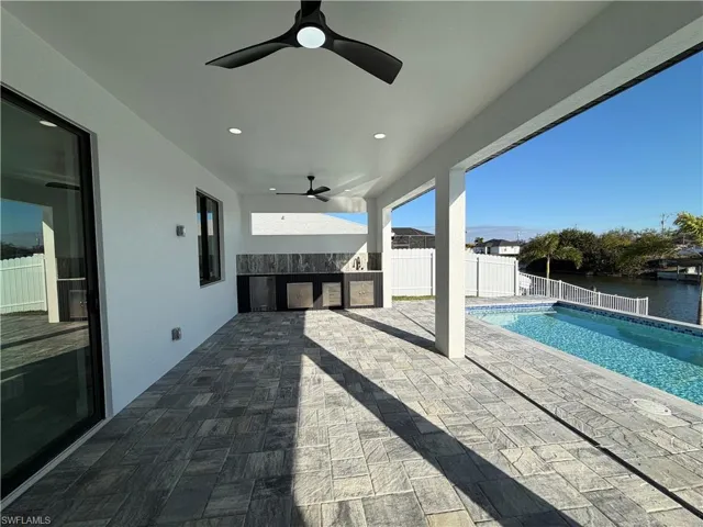 112 Ne 6th St, Cape Coral, Florida 33909