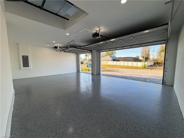 112 Ne 6th St, Cape Coral, Florida 33909