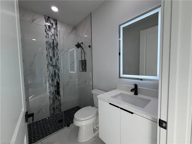 112 Ne 6th St, Cape Coral, Florida 33909
