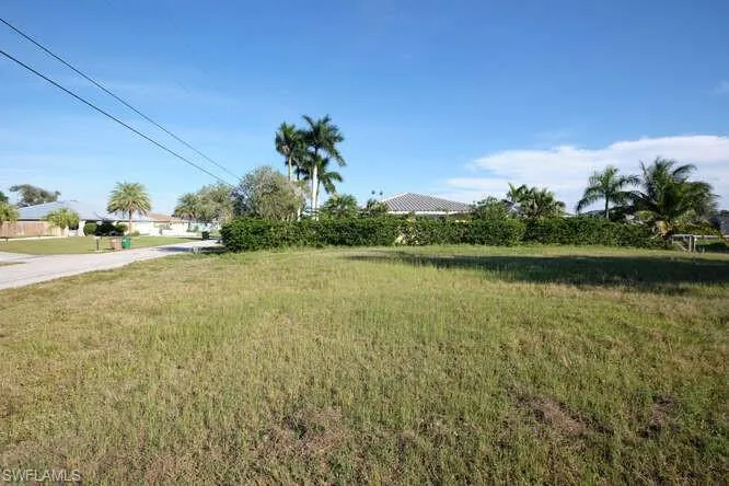 1312 Se 23rd St, Cape Coral Fl 33990