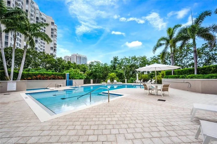 7225 Pelican Bay Blvd 2004, Naples, Florida 34108