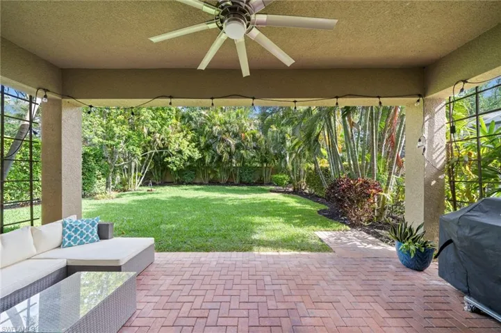 6717  Marbella  LN, Naples, FL 34105