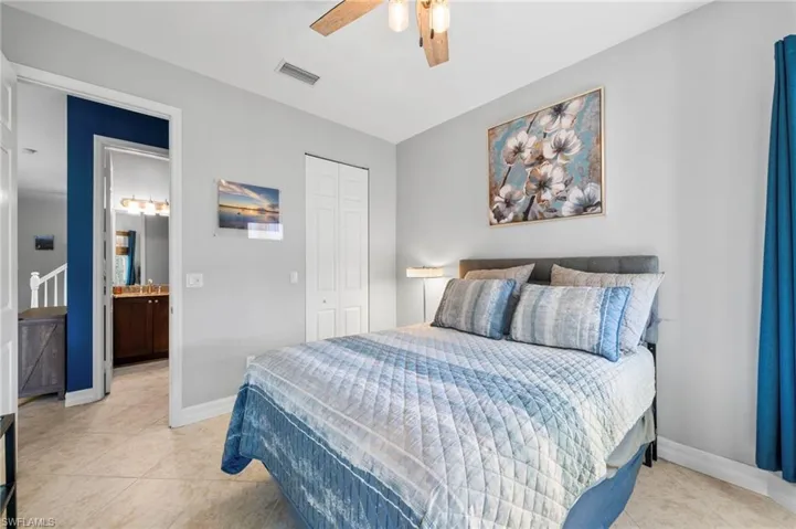 6717  Marbella  LN, Naples, FL 34105