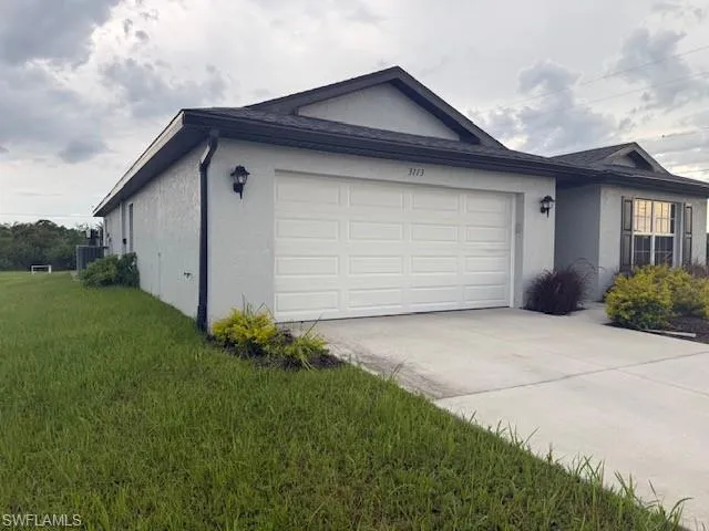 3113 74th St W, Lehigh Acres, Florida 33971