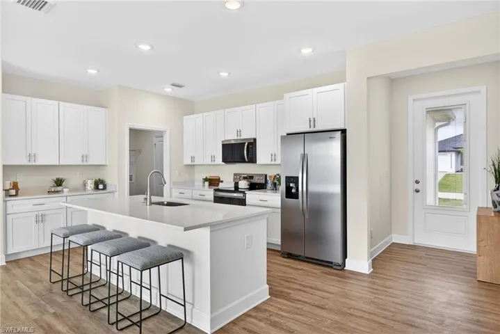2553 NW 20th  AVE, Cape Coral, FL 33993