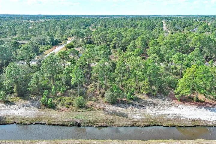 Aerial overview of property's location