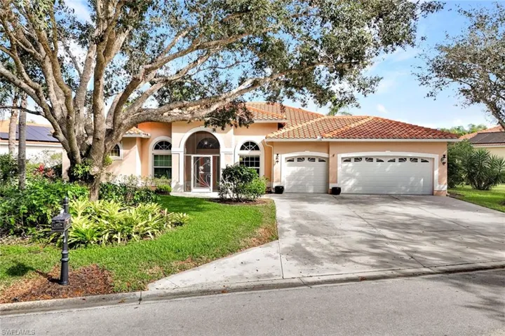 9411 Cedar Creek Dr, Bonita Springs, Florida 34135