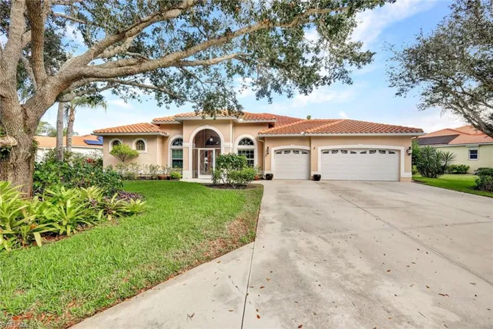 9411 Cedar Creek Dr, Bonita Springs, Florida 34135