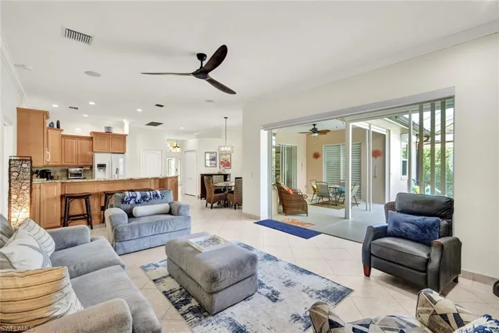 9411 Cedar Creek Dr, Bonita Springs, Florida 34135