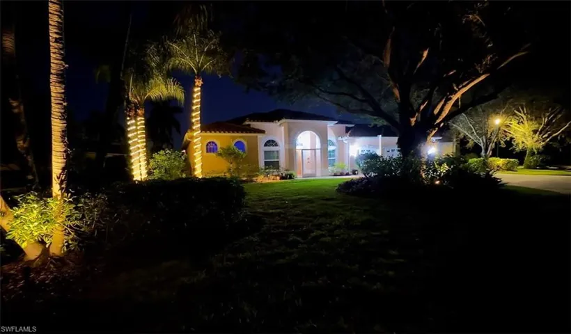 9411 Cedar Creek Dr, Bonita Springs, Florida 34135