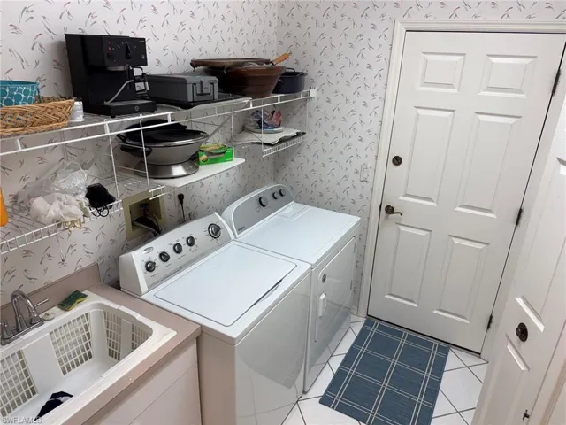 13781 Tonbridge Ct, Bonita Springs, Florida 34135