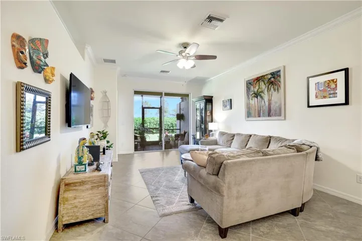 2072  Wellington  ST, Naples, FL 34120