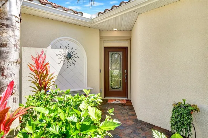 2072  Wellington  ST, Naples, FL 34120