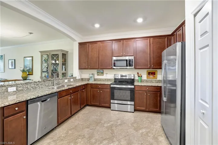 2072  Wellington  ST, Naples, FL 34120
