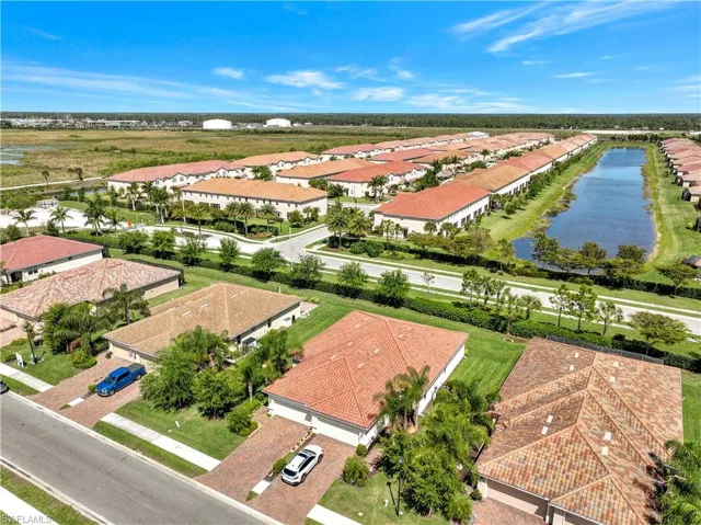 2072  Wellington  ST, Naples, FL 34120