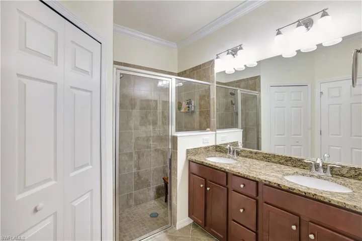 2072  Wellington  ST, Naples, FL 34120