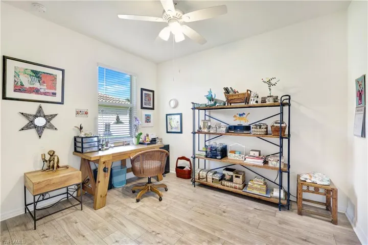 2072  Wellington  ST, Naples, FL 34120
