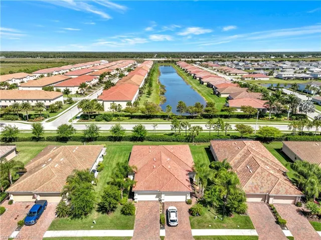 2072  Wellington  ST, Naples, FL 34120