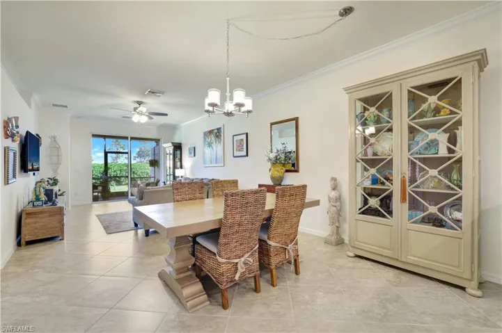 2072  Wellington  ST, Naples, FL 34120