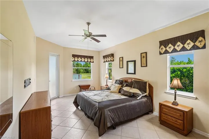 3761 35th Ave Ne, Naples, Florida 34120