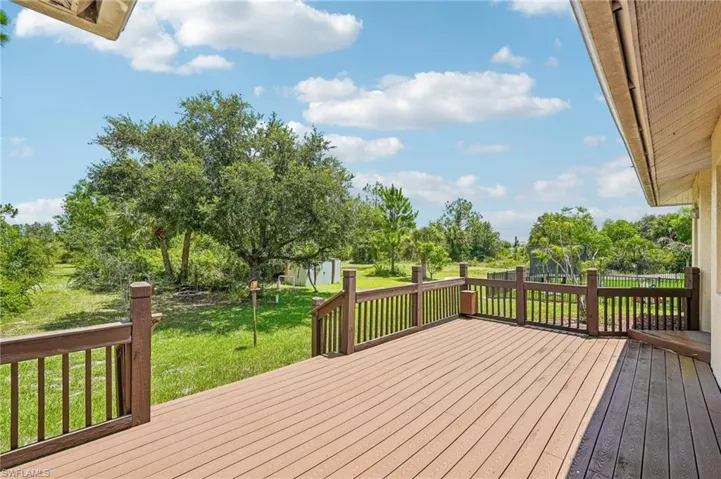 3761 35th Ave Ne, Naples, Florida 34120