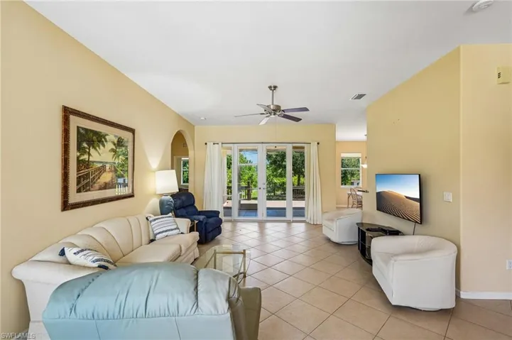 3761 35th Ave Ne, Naples, Florida 34120