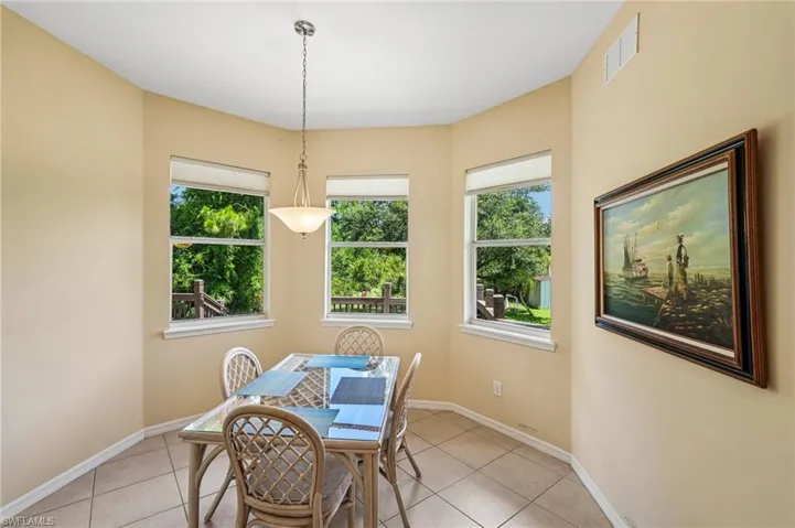 3761 35th Ave Ne, Naples, Florida 34120