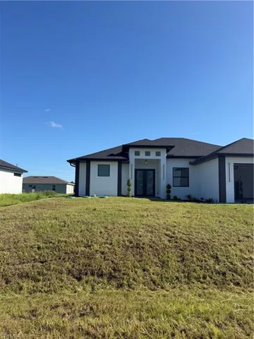 869 Christy St E, Lehigh Acres, Florida 33974