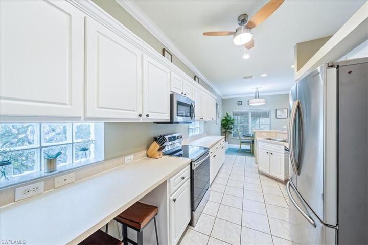 10726  Parrot Cove  CIR, Estero, FL 33928
