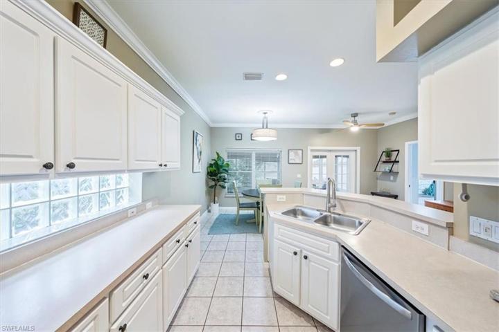 10726  Parrot Cove  CIR, Estero, FL 33928