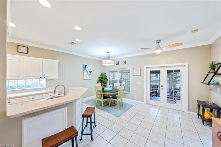 10726  Parrot Cove  CIR, Estero, FL 33928